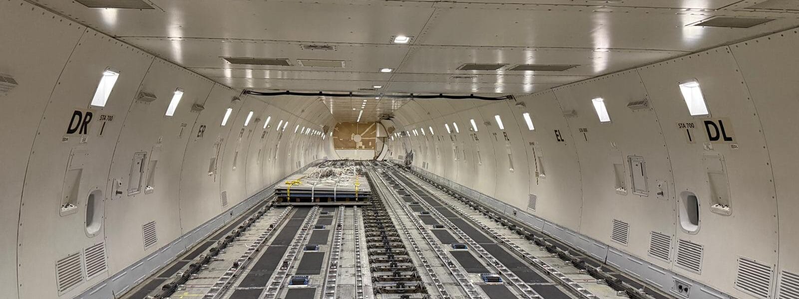 PJL-054 - Cargo Boeing 747