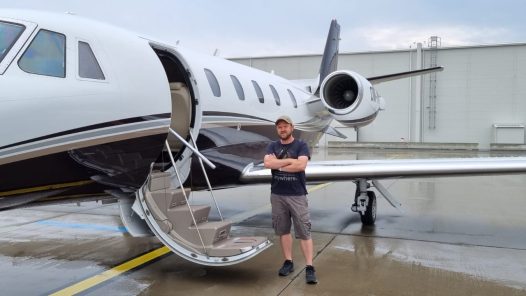 PJL-059-Bizjet-ilustracny